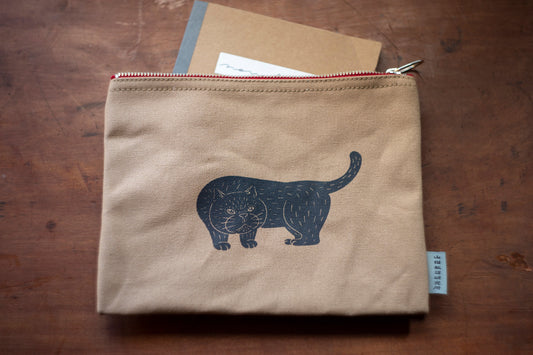 ポーチ(山猫喫茶)