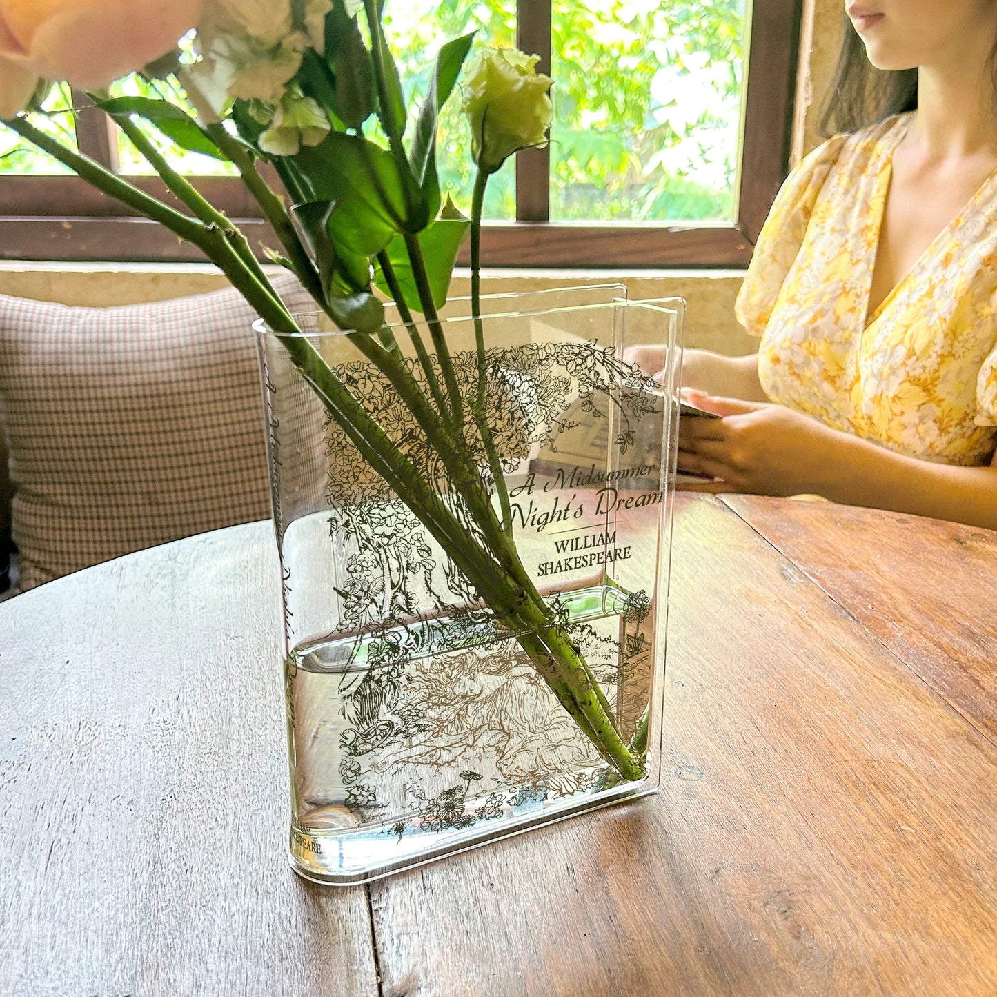 『真夏の夜の夢』アクリル花瓶［送料込］