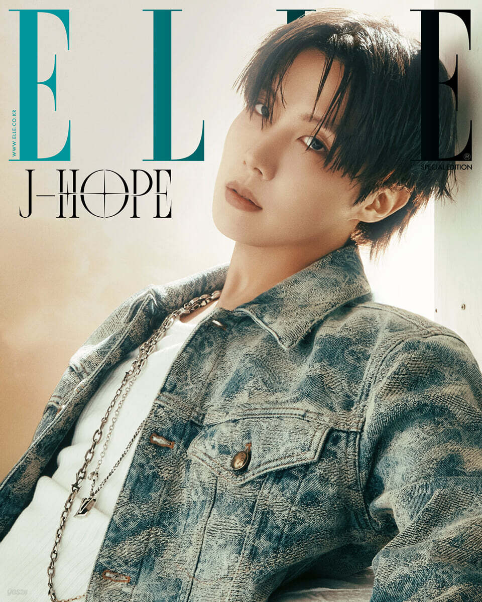 韓国雑誌「ELLE SPECIAL EDITION エルスペシャルエディション」2025年12月号【表紙：BTS J-HOPE】（和訳付）
