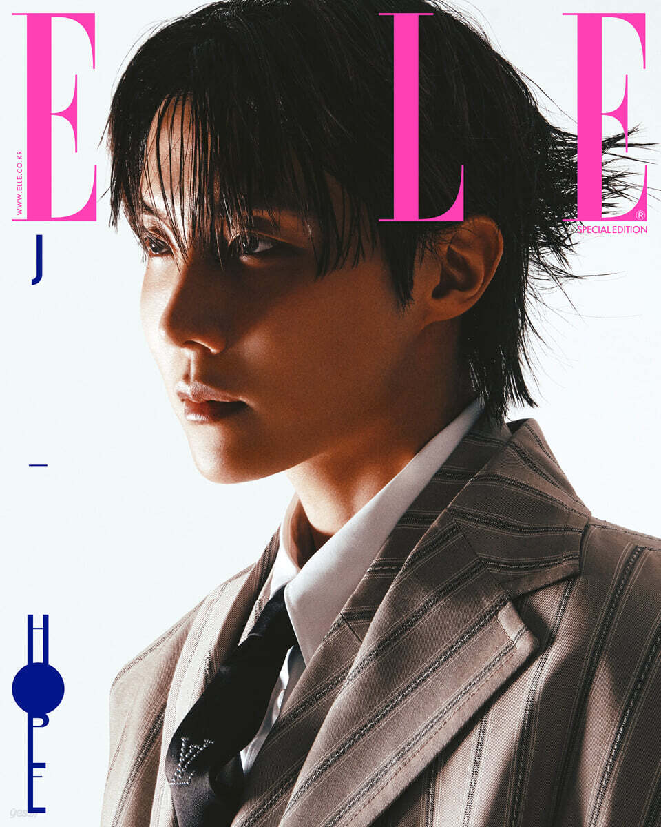 韓国雑誌「ELLE SPECIAL EDITION エルスペシャルエディション」2025年12月号【表紙：BTS J-HOPE】（和訳付）