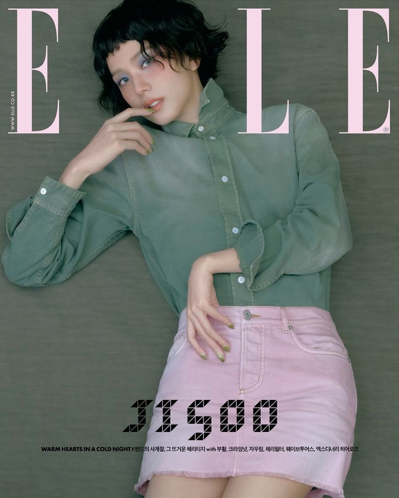 韓国雑誌「ELLE エル」2025年12月号【表紙：BLACKPINK ジス】（和訳付）［送料込］