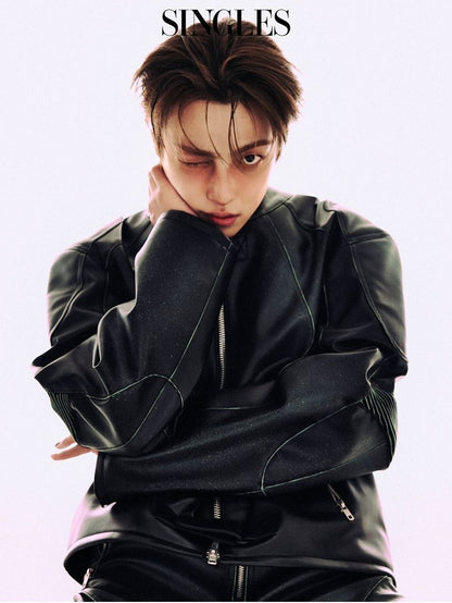 韓国雑誌「Singles シングルズ」2025年12月号【表紙：イサベ】（和訳付）［送料込］