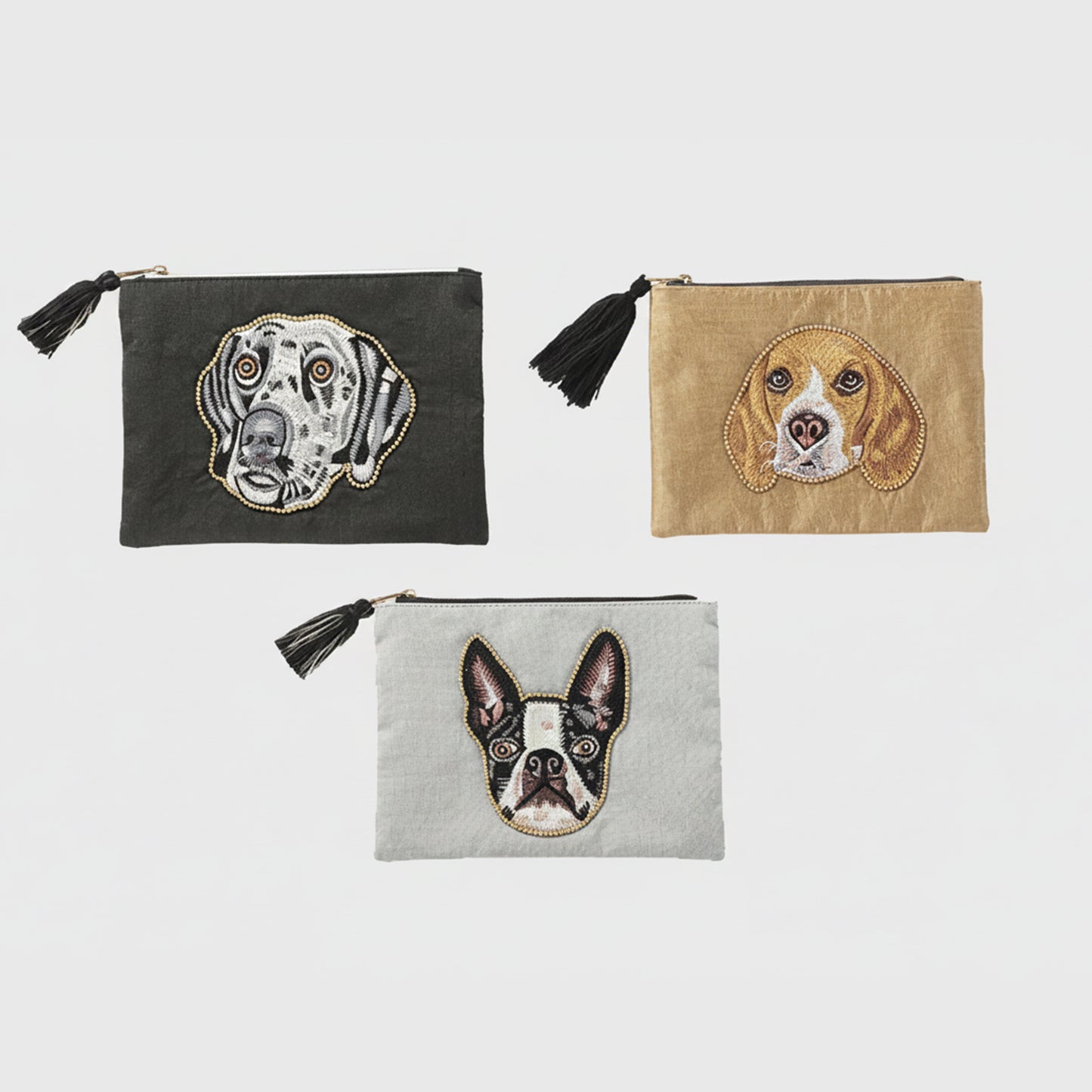 ドッグ刺繡ポーチ