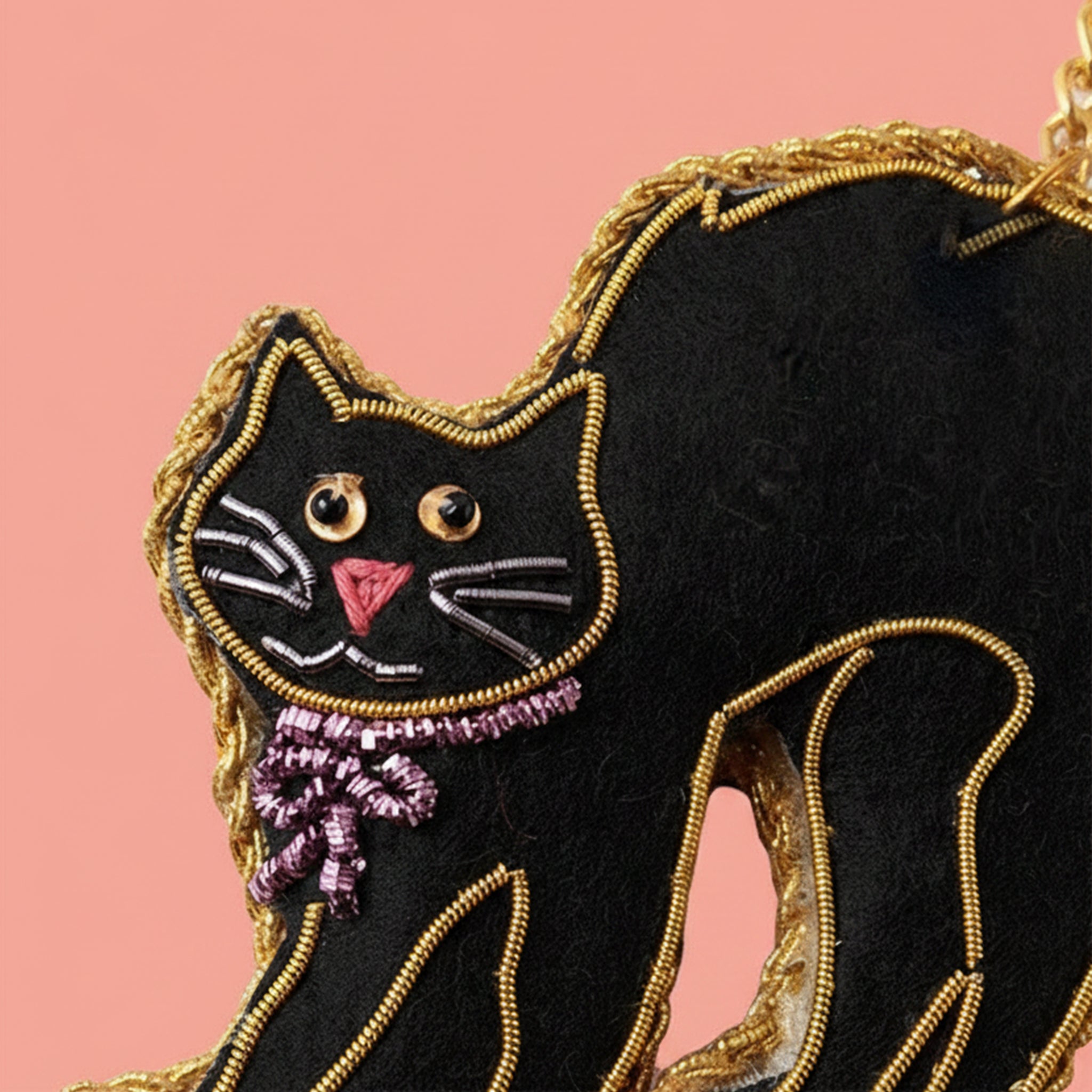 ザリ刺繍 アニマルバッグチャーム／キーホルダー – Ravie